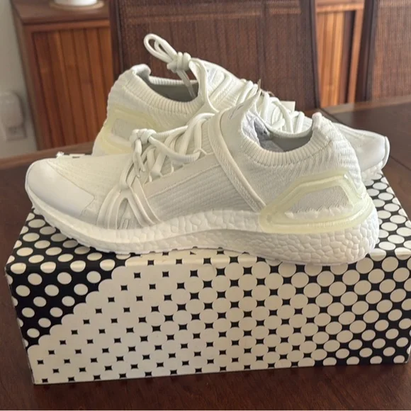 Adidas Stella McCartney UltraBoost 20 Sneakers size 8.5 - Picture 4 of 5